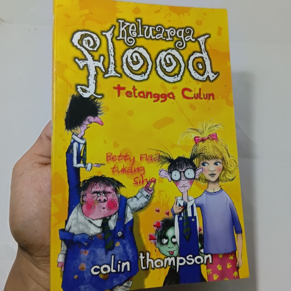 Keluarga Flood 4 Tetangga Culun Colin Thompson