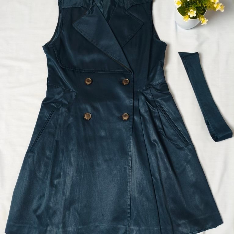 Outer Vest Wanita Donker Biru Navy Tua Double Breasted dengan Belt | Syaimu