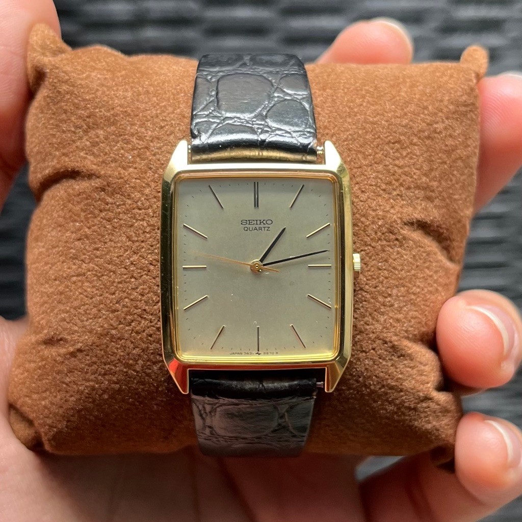 SEIKO TANK GOLD CHARIOT LIKE NEW