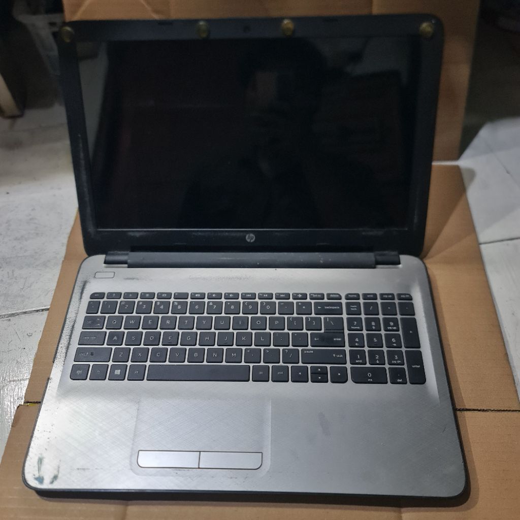 LAPTOP  HP TPN-C126 (MATOT)