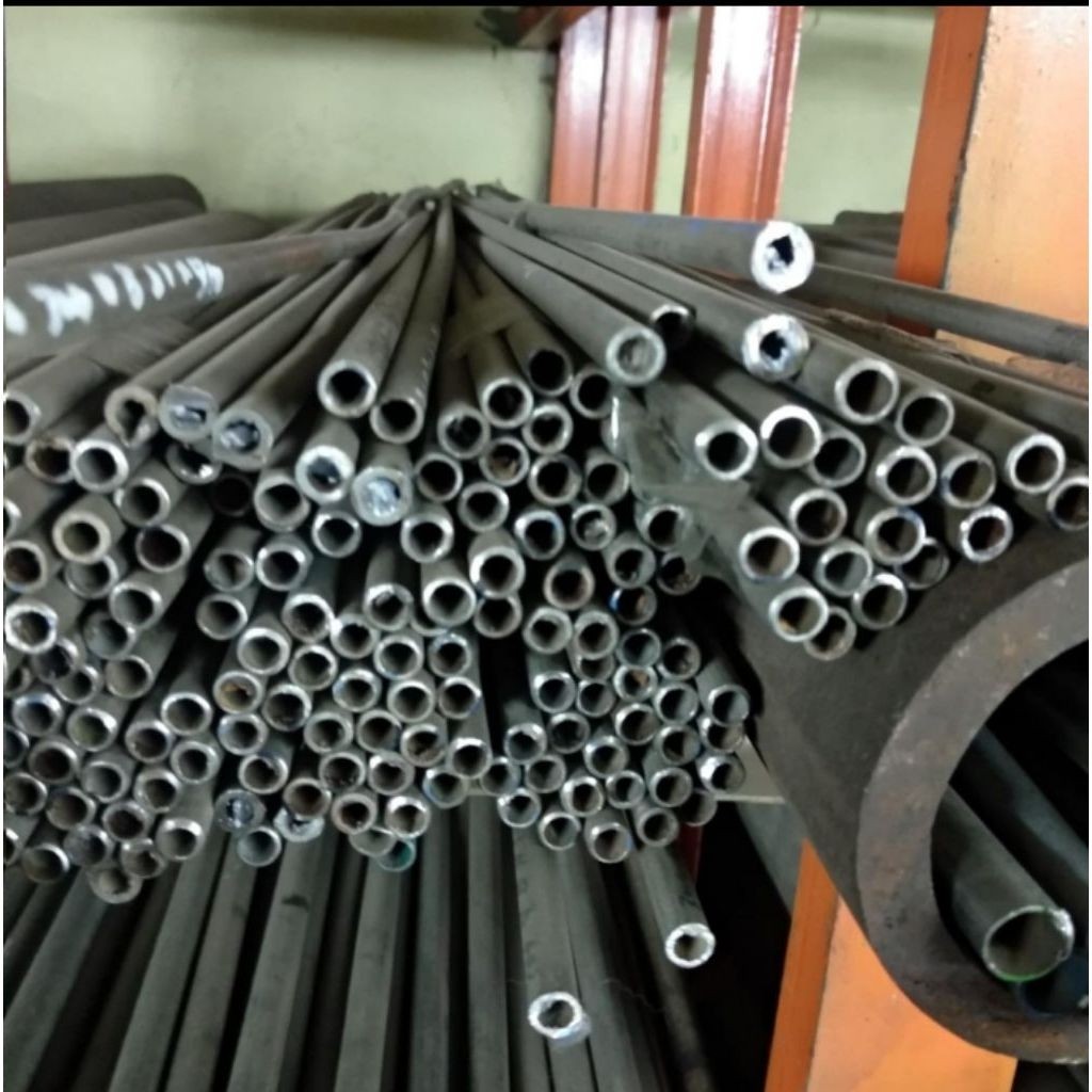 pipa besi od 8mm x id 5,5mm x 700mm