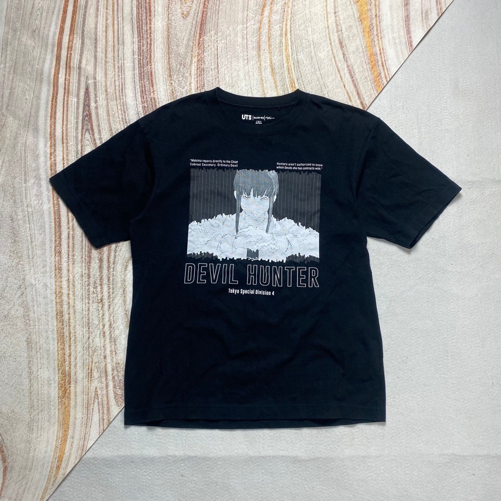 Tshirt Uniqlo UT x Chainsaw Man