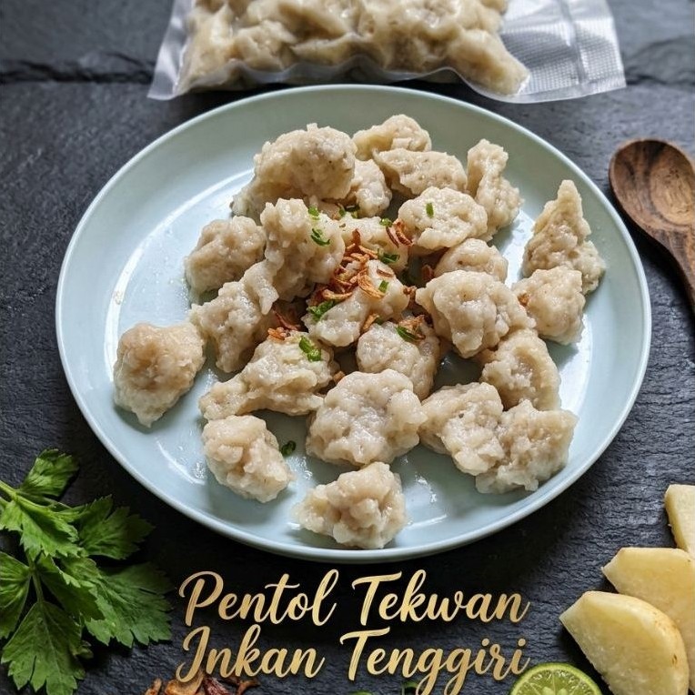 pentol tekwan khas palembang isi 50 biji 100% ikan tenggiri (pentol nya saja)