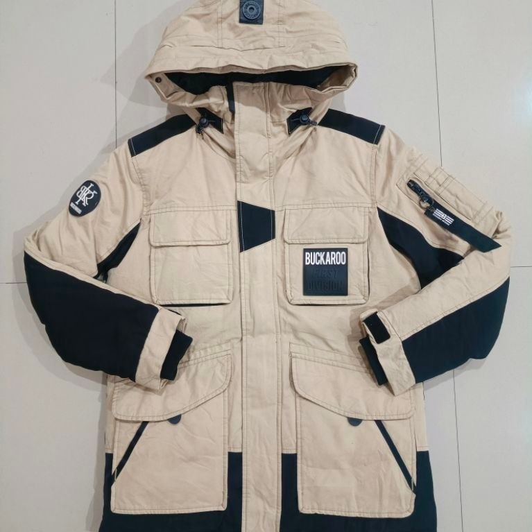 Bukaro - Outdoor Jumper Jacket Beige Size L - Rare Mewah Gorepad Bulu Angsa