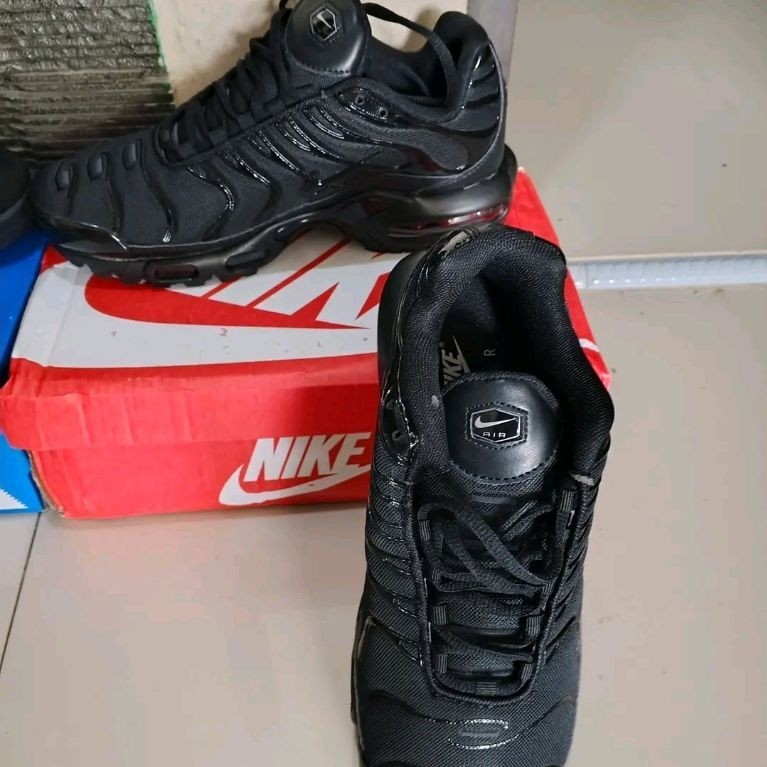 nike tn