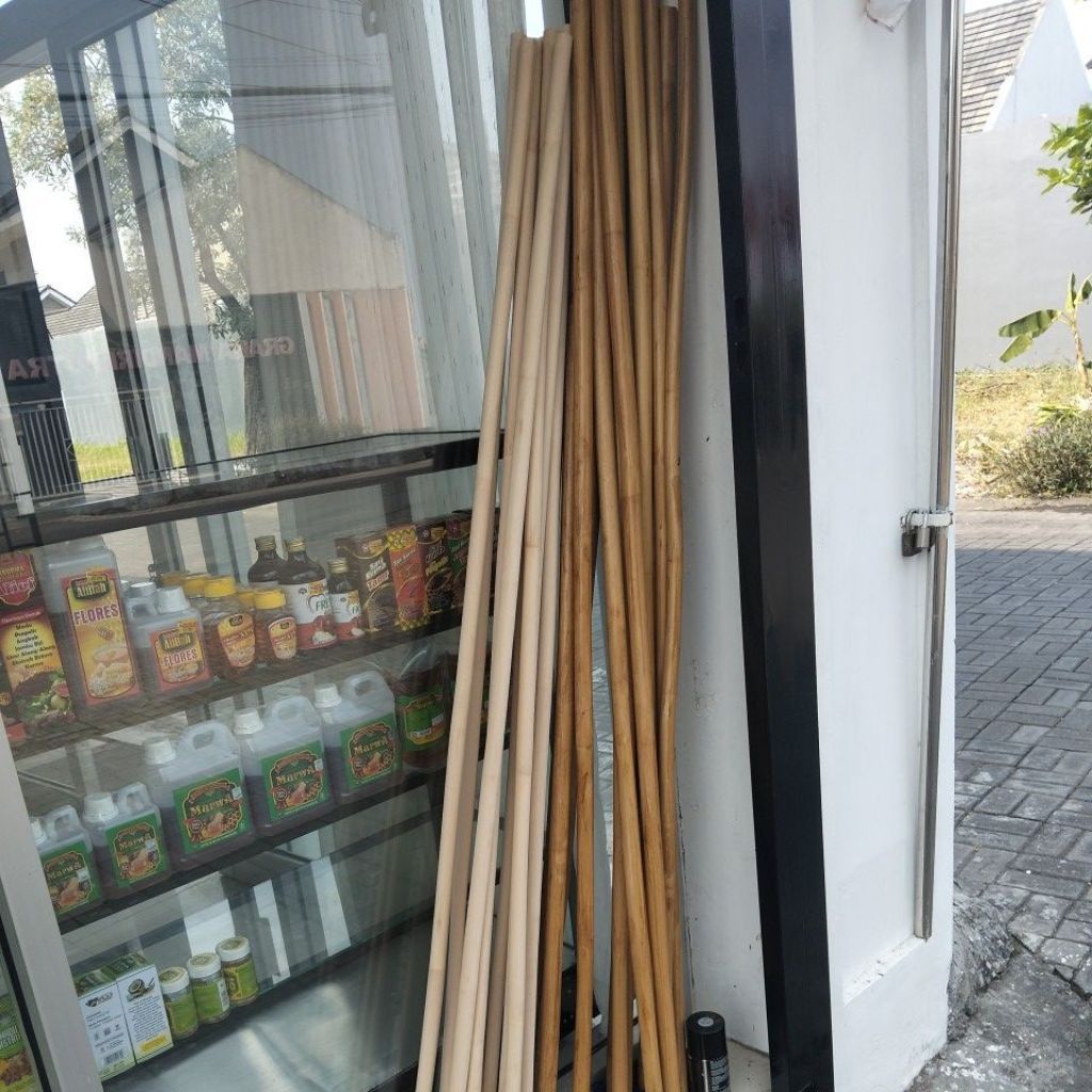 Toya rotan toyak tongkat Pramuka