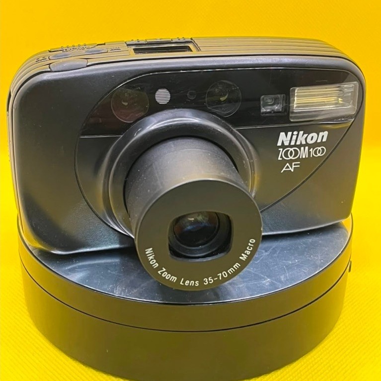 Kamera Analog - Nikon Zoom 100 AF