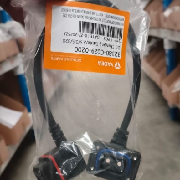 Charging Charger Batre Yadea Velax Original