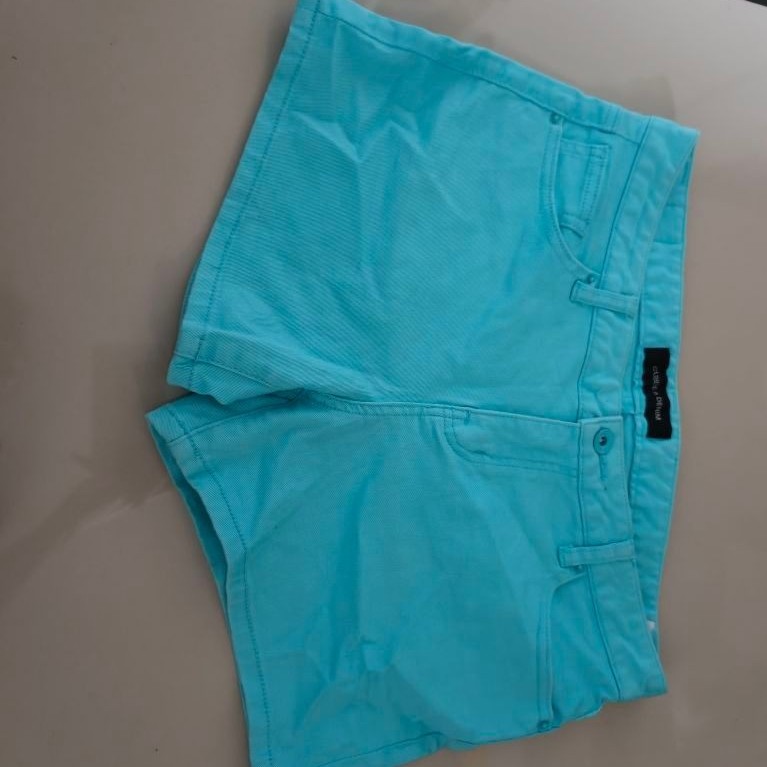 celana pendek wanita merk clride.n denim