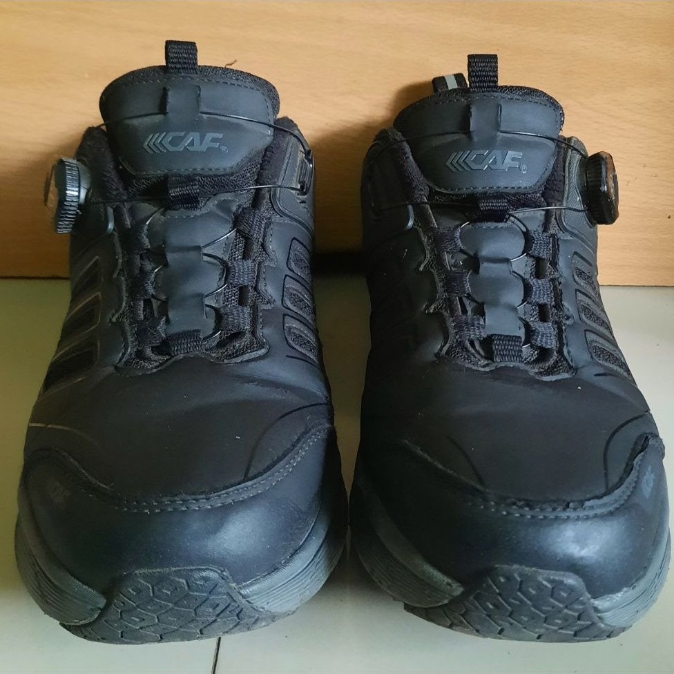 Sepatu LeCaf BOA 41