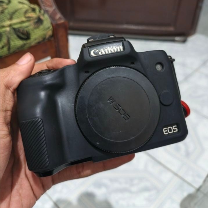 CANON EOS M50 second