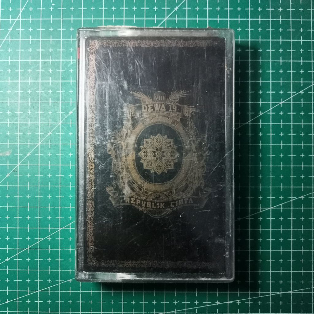 Kaset Dewa 19 - Republik Cinta