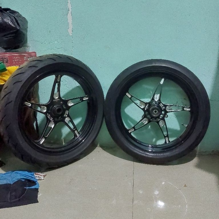 VELG CNC VND BINTANG LAUT + BAN 1SET
