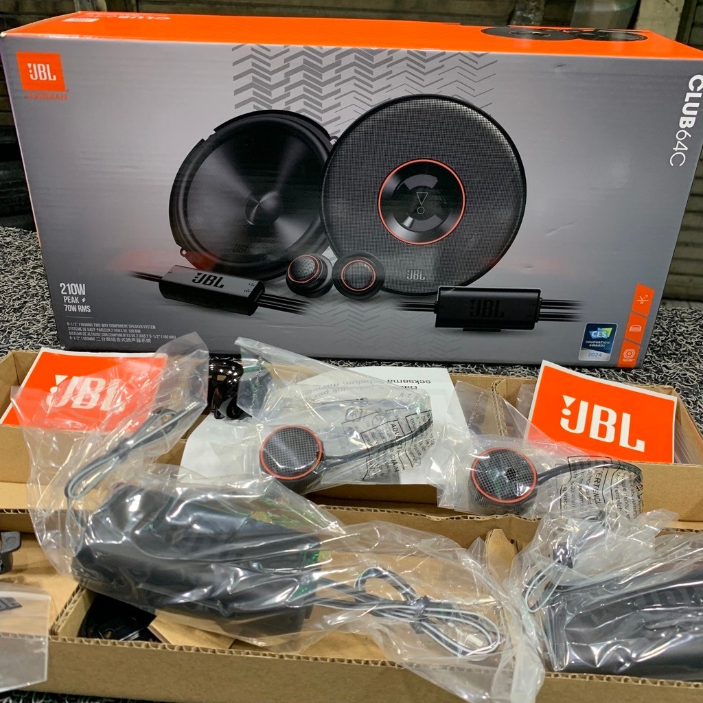 Speaker JBL CLUB64C Split 2 way 6.5 inch Speaker Split 2 way JBL CLUB64C BY HARMAN 210W audio mobil