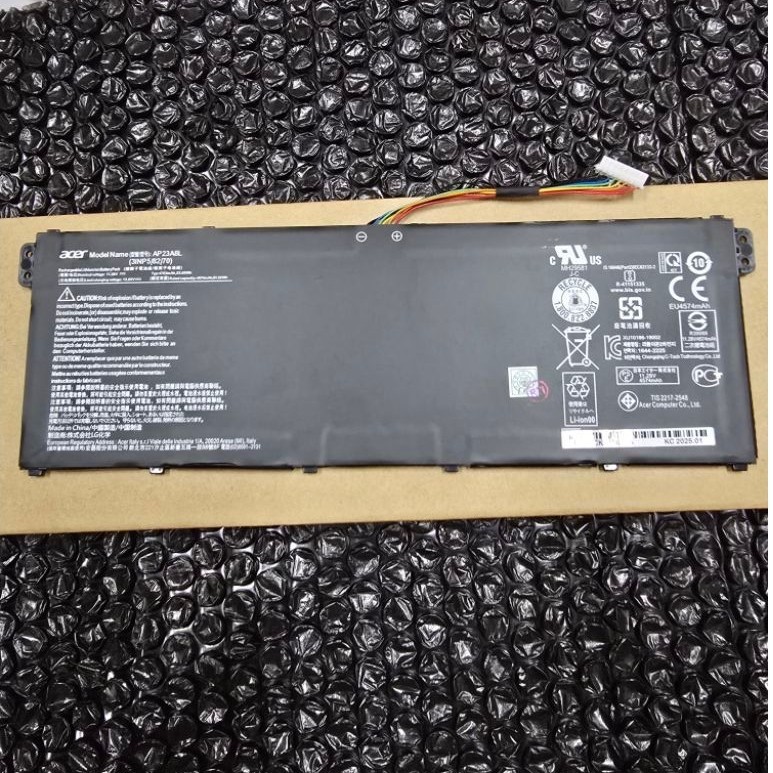 Baterai Laptop 7XINbox AP23A8L 11.28V 53.05Wh 4703mAh untuk ACER Aspire 3 A315-24P-R069 AP23A8L