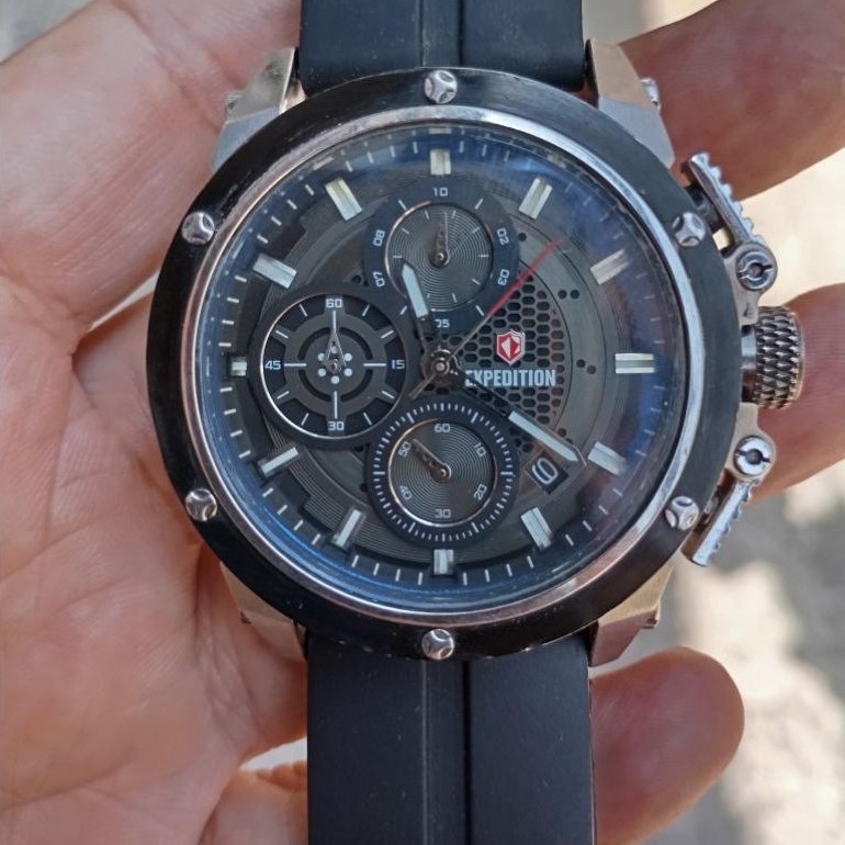 Jam tangan expedition e6748m chronograph minusan second bekas original