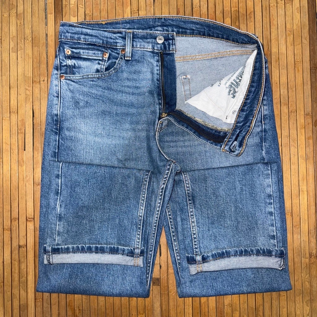 LEVIS 505 CLASSIC BLUE SLIM STRAIGHT FIT STRETCH DENIM JEANS