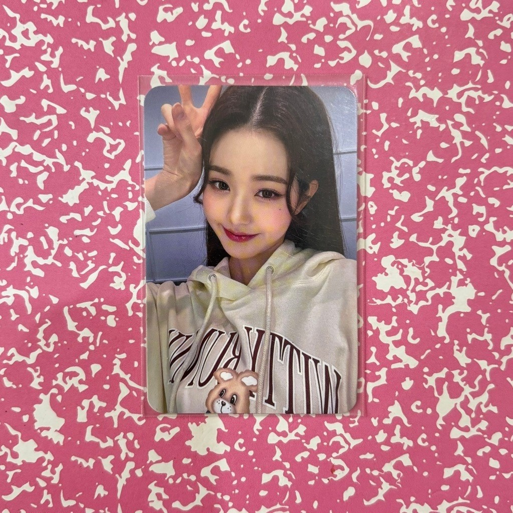 Official Photocard PC IZ*ONE IVE Jang Wonyoung Kirsh Bunny Peace