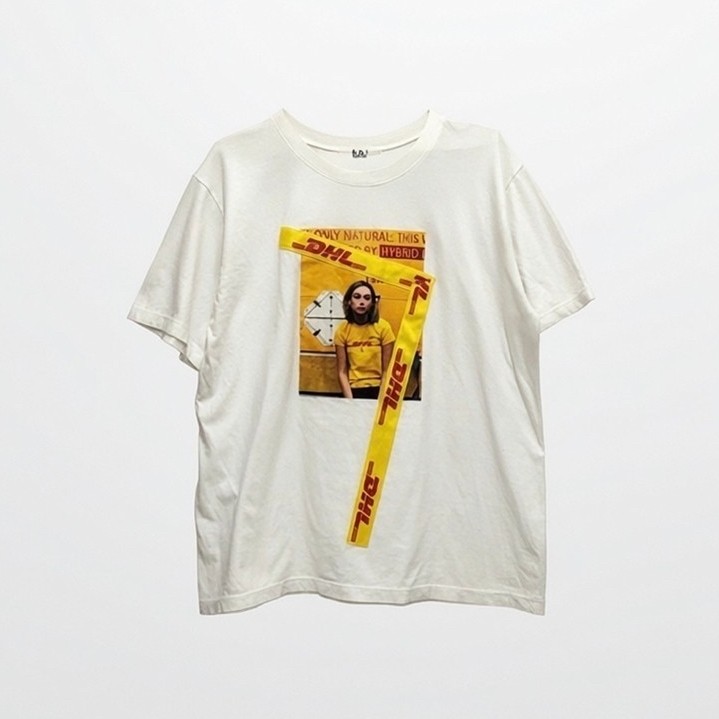 [Preloved/Used] White DHL Strip T-Shirt Kaos