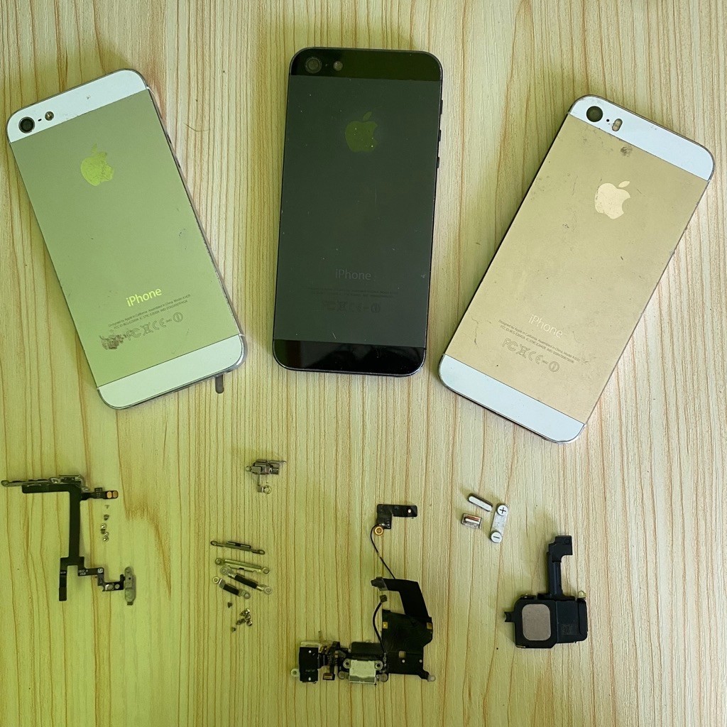 Spartpart Copotan Original Iphone 5S Housing, Flexibel cas, Flexibel On Of, Getar, Plat Lcd, Speaker