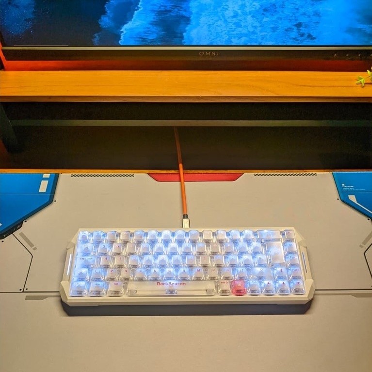 DarkBeacon Blade 68