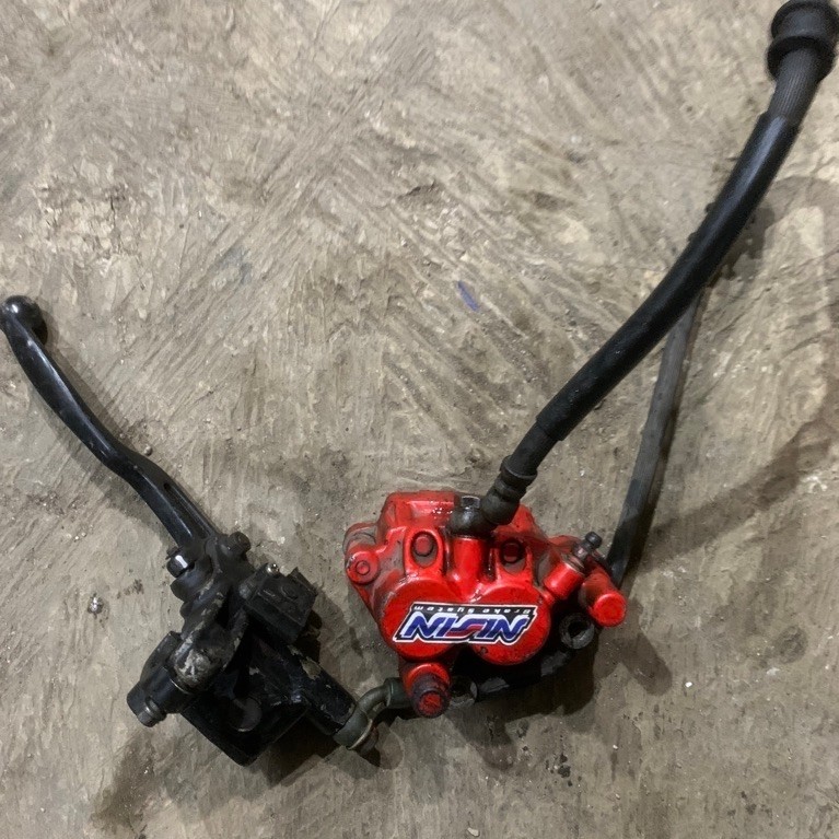 Master Kaliper Rem depan Bajaj Pulsar 135 Original Copotan