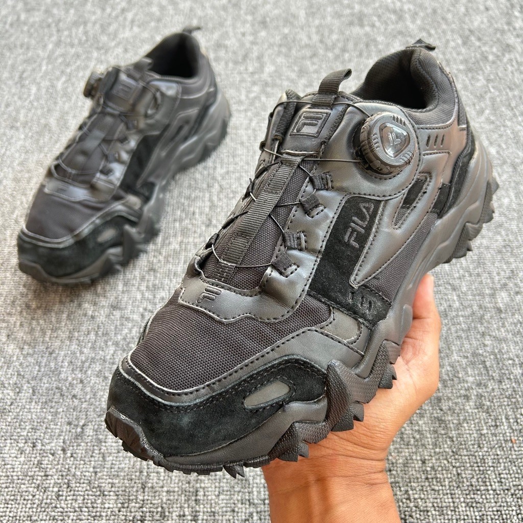 Sepatu FILA Oakmont TR Dial V2 BOA System Size 42 Panjang Insole 27 cm