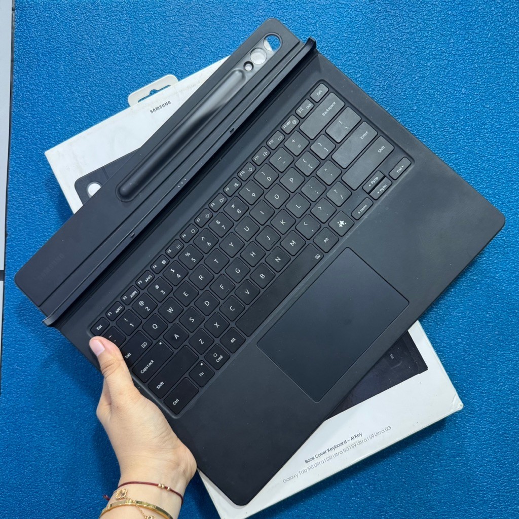 Keyboard samsung tab S10 ultra S9 ultra Second bekas pakai