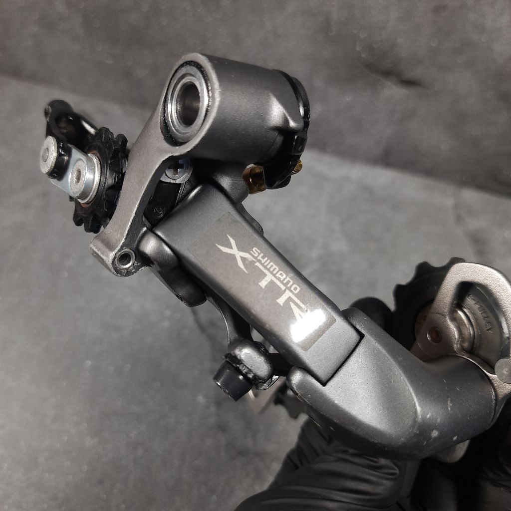 Shimano XTR RD-M951 Rapid Rise 9 Speed Rear Derailleur - RD Shimano XTR M951 9 Speed Rapid Rise