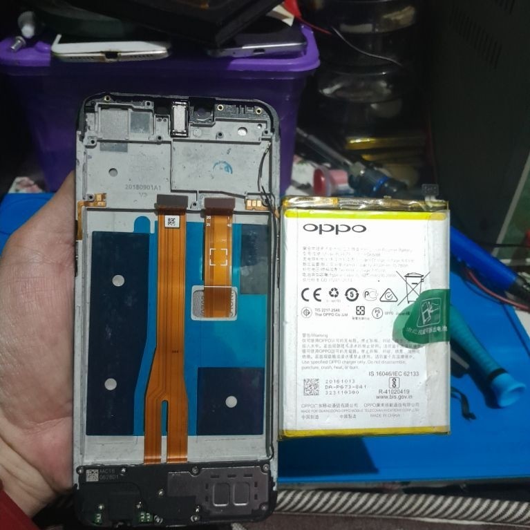 Frame plus batre oppo a3s cph 1803 tinggal naik lcd plus mesin..