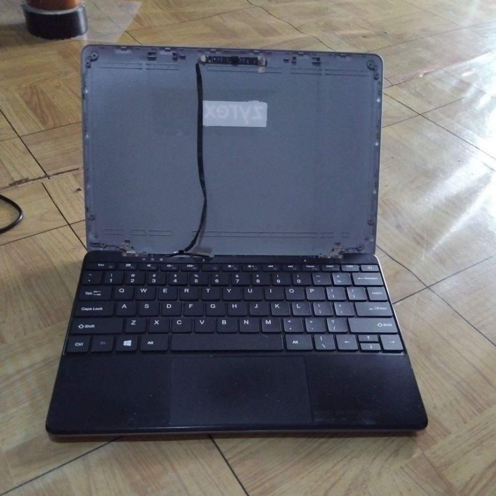 Laptop 11 inch Zyrex Sky 232 Mini 64
