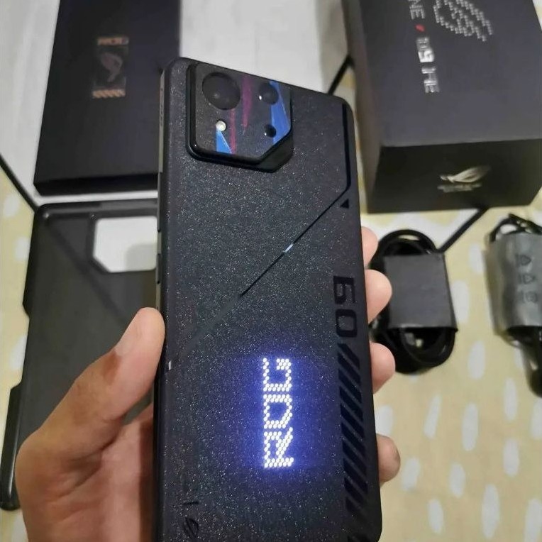 SECOND ASUS ROG 9 FE 5G 12/512 SUPER