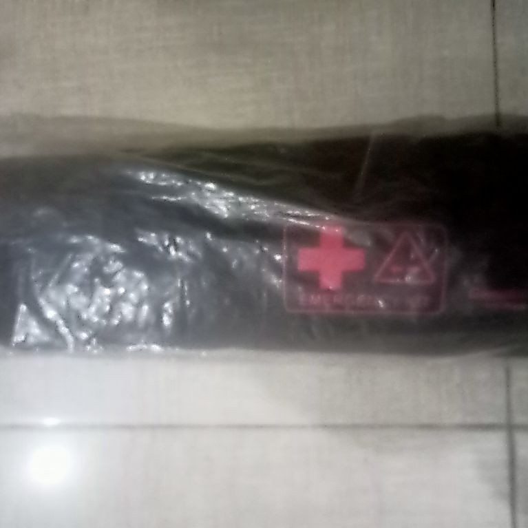 EMERGENCY KIT SEGITIGA PENGAMAN & P3K Original bawaan mobil Toyota Calya,Ayla,