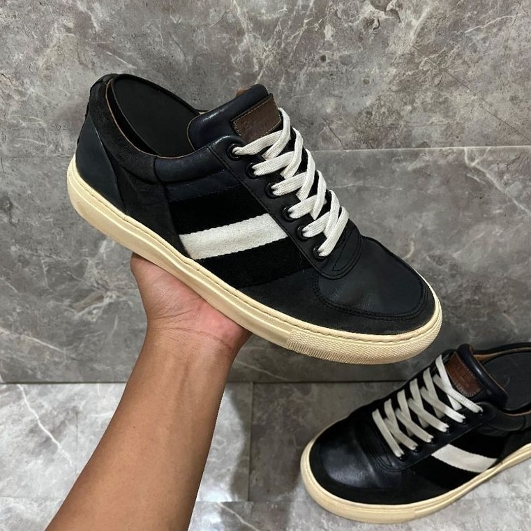 Sepatu BALLY Original Size 5 fit 39 Sneakers Casual Prelov Authentic Pria Wanita