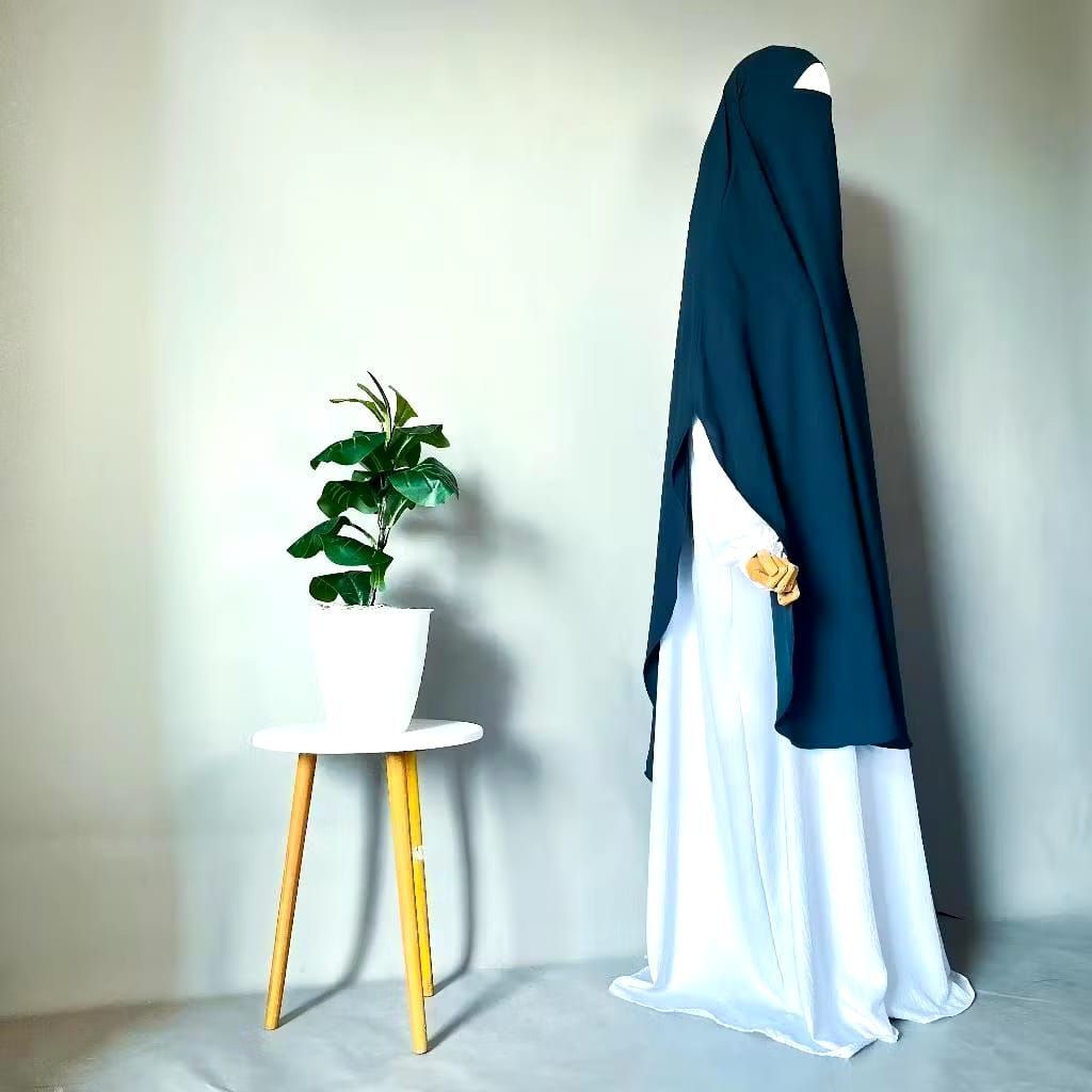 FK Medina Tsurayya Mazen | Darkteal