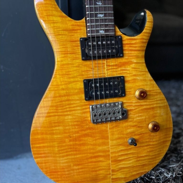 guitar PRS Se