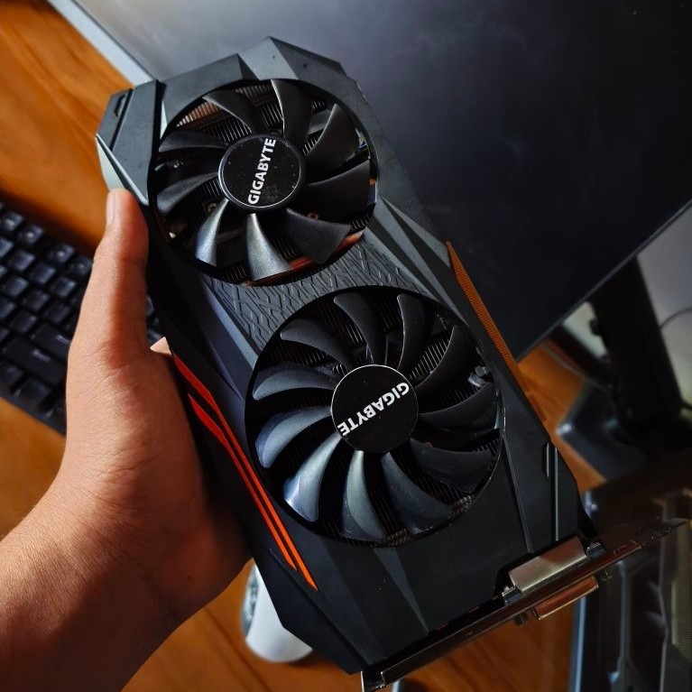 vga RX 580 AORuS 8Gb [BACA DESKRIPSI]