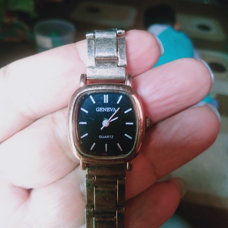 Geneva jam tangan wanita