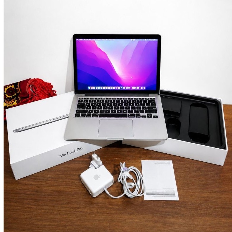 MacBook Pro 2015 8/512 fullset ibox