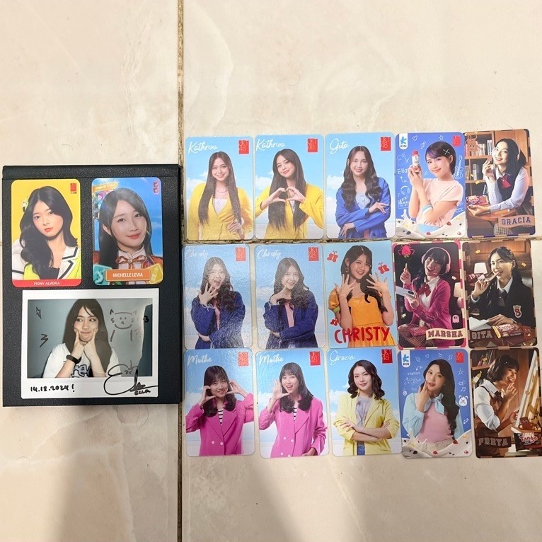 Photocard JKT48 100% OFC & Signed Polaroi Ella Benefit Cat 1