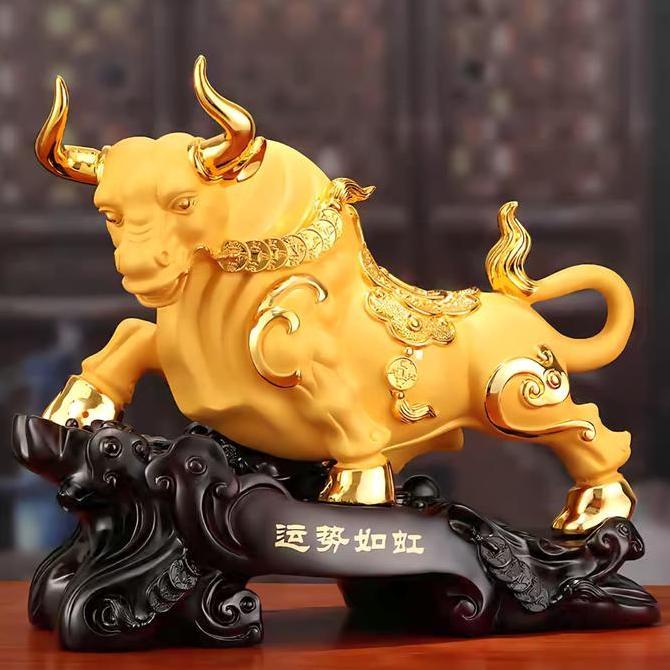 31cm Patung Emas Shio Kerbau Emas Yuanbao Fengshui / Pajangan Shio Kerbau Kayu / Dekorasi Rumah Bant