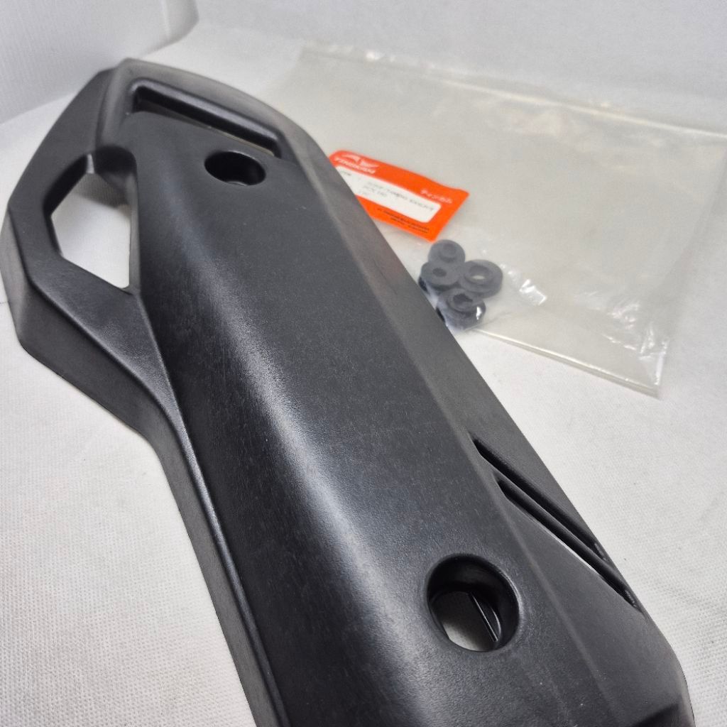 TUTUP/TAMENG KNALPOT PCX 160 ORIGINAL TINGKAM