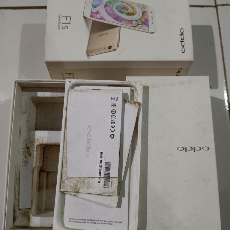 KARDUS DUS/BOX HP OPPO F1S DUS HP OPPO F1S SECOND ORIGINAL IME ACAK