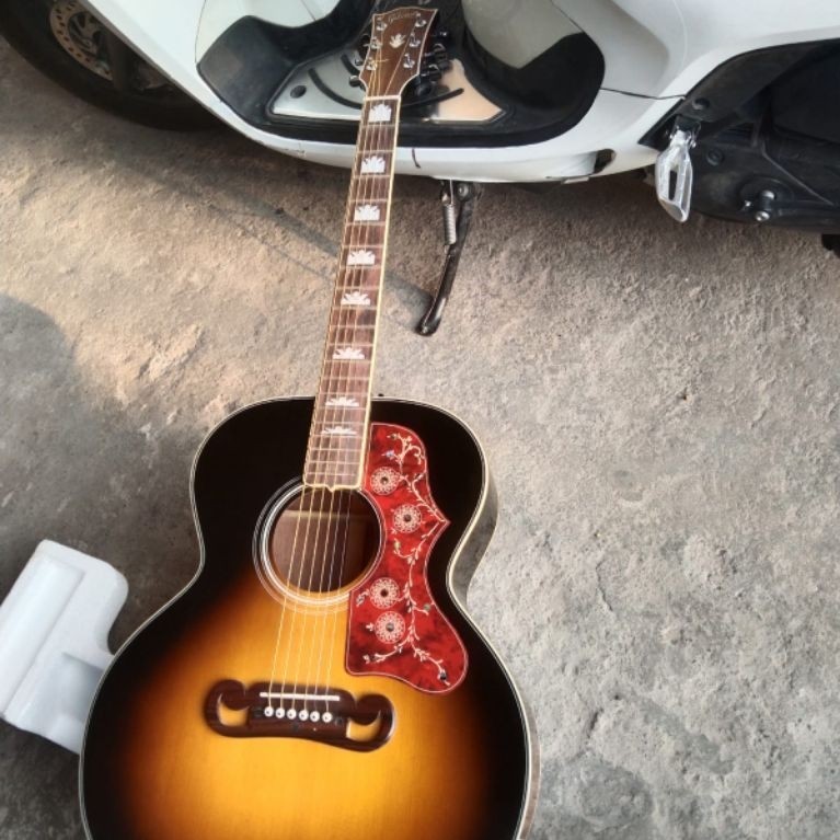 Gibson J200 custom