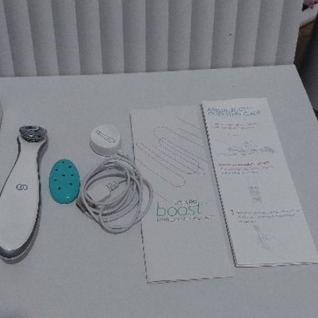 Preloved Alat Perawatan Wajah anti Agin Ageloc Boost Nuuskinn