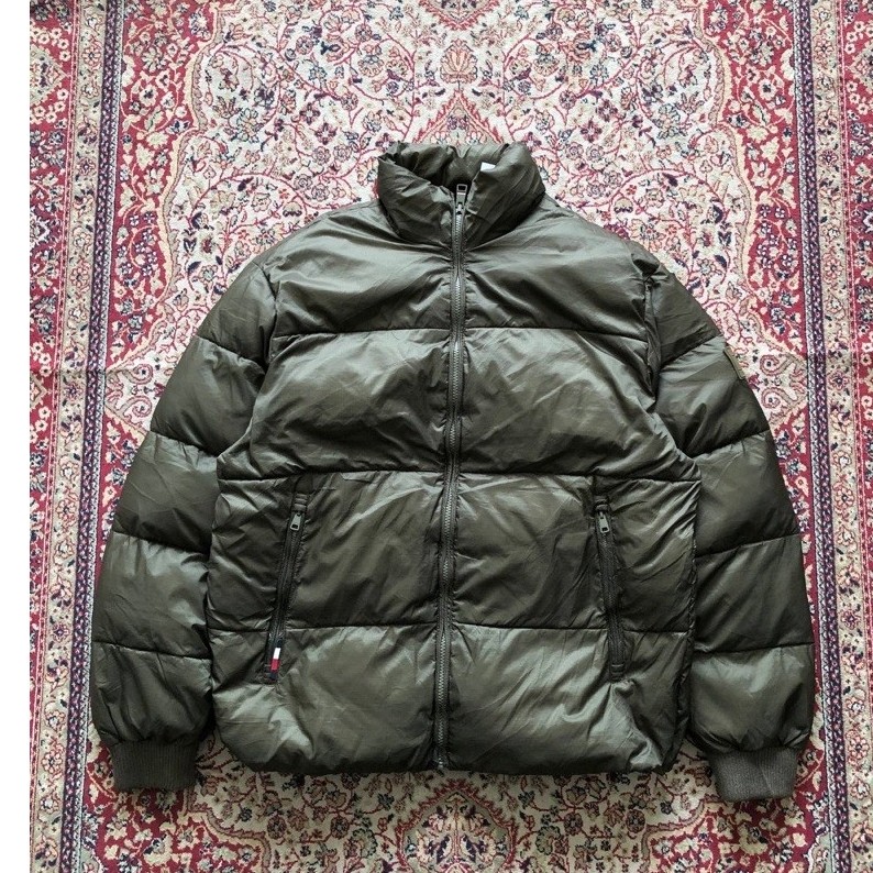 Tommy hilfiger warm padded jacket Vintage Tommy hilfiger winter jacket j050