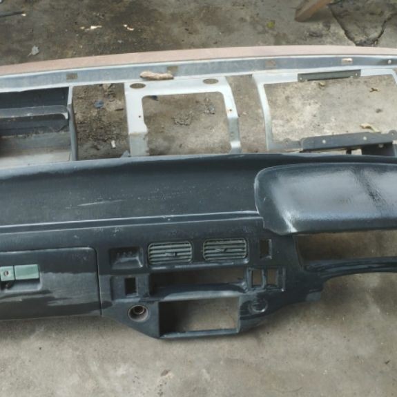 dashbord kijang lgx tahun 1999