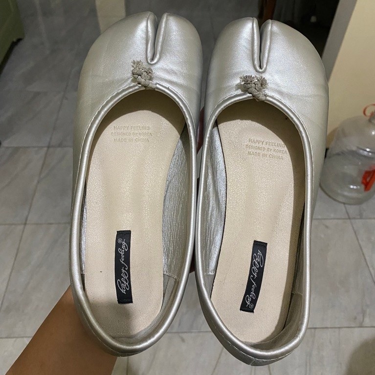 preloved sepatu flatshoes murah tabi