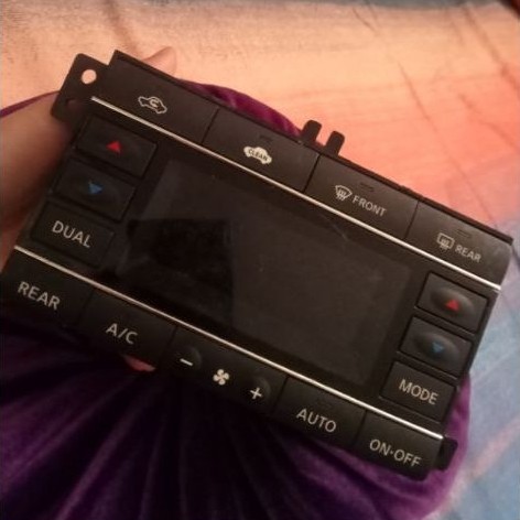climate  control nissan elgrand