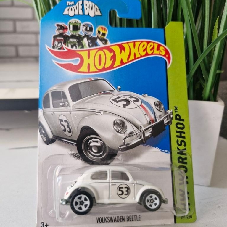 Hot Wheels Volkswagen Beetle Herbie The Love Bug  Film